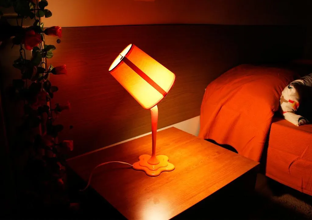 לינה וארוחת בוקר רומא Angolo99 B&B